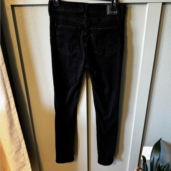 30L Levi’s 311 Shaping Skinny - Picture 5 of 5